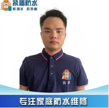 卢工（技术工程师）